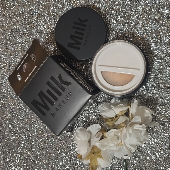 💙🌟🧚♀️MEDIUM Milk Makeup Pore Eclipse Translucent Powder NWT - Picture 6 of 8